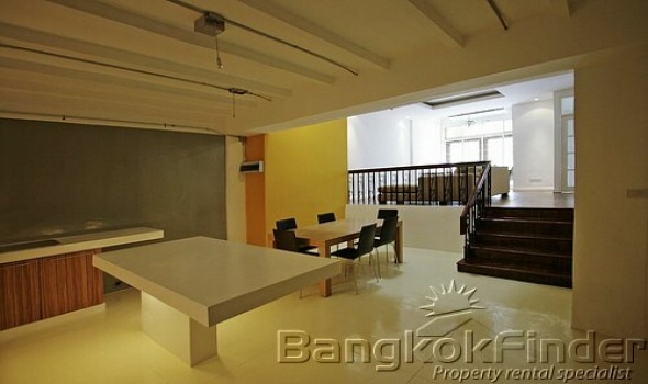 4 Bedrooms, タウンハウス, 賃貸物件, 3 Bathrooms, Listing ID 2432, Bangkok, Thailand,